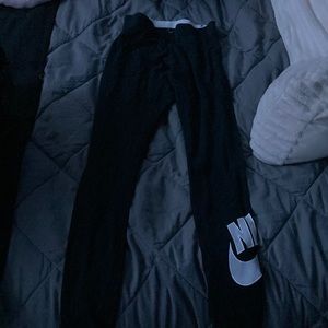 Nike black leggings